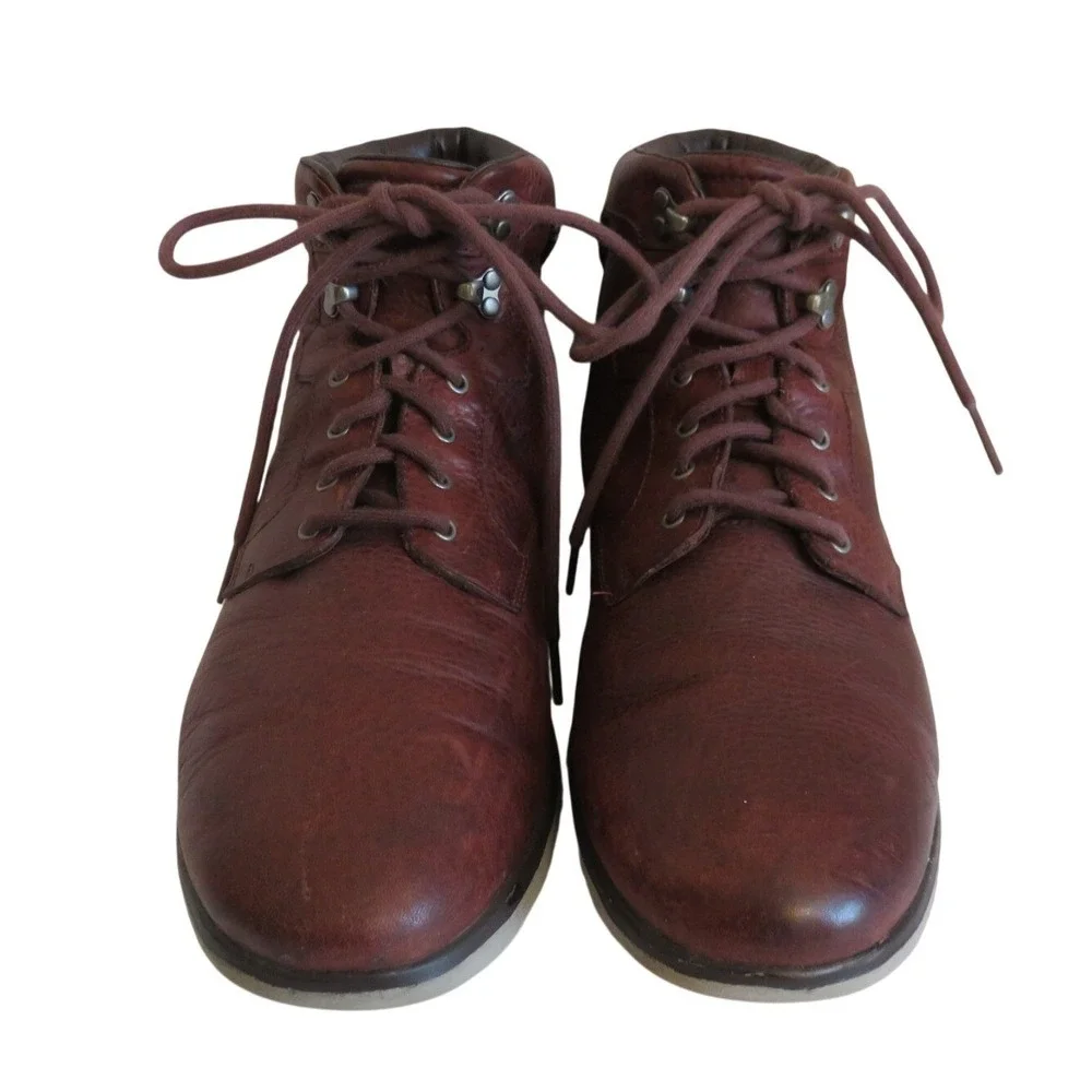 UGG Harvin Treadlite‎ Mens Burgundy Leather Chukka Boots Size 10